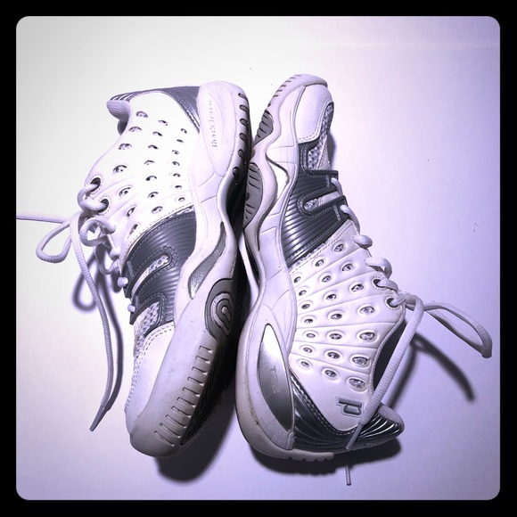 prince t22 women's tennis shoes